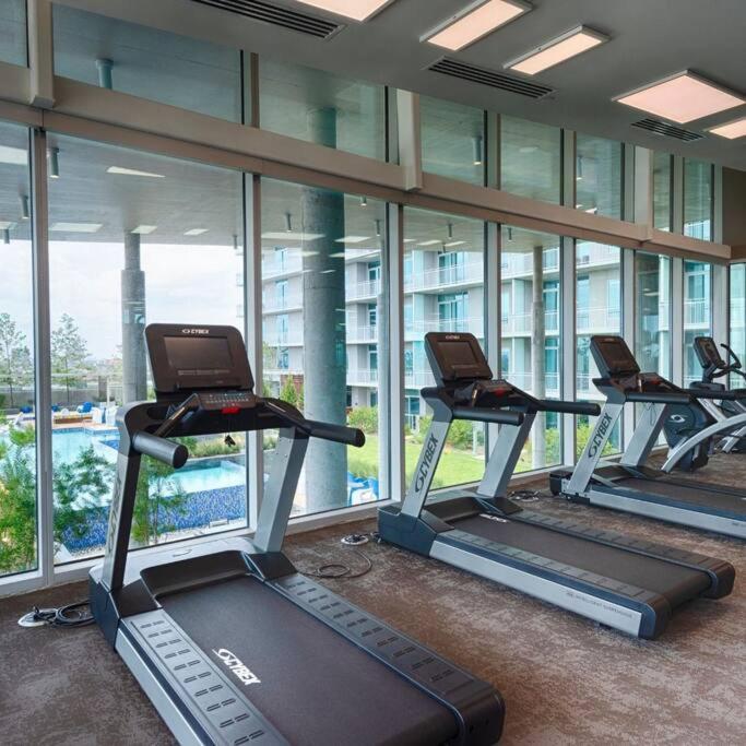 דירות יוסטון Luxury Highrise In Midtown - Skyline Views And Chic Decor מראה חיצוני תמונה
