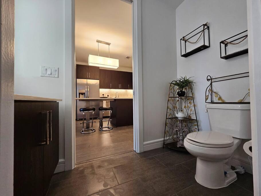 דירות יוסטון Luxury Highrise In Midtown - Skyline Views And Chic Decor מראה חיצוני תמונה